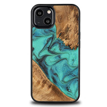 Заредете изображение във визуализатора на галерията – Bewood Unique Turquoise iPhone 13 Wood and Resin Case - Turquoise Black

