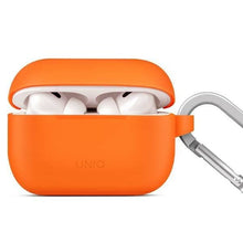 Заредете изображение във визуализатора на галерията – Uniq case Vencer AirPods Pro 2 gen. Silicone orange/burnt orange
