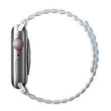 Заредете изображение във визуализатора на галерията – Uniq band Revix Apple Watch Series 1/2/3/4/5/6/7/8/SE/SE2/Ultra 42/44/45/49mm. Reversible Magnetic white-blue/white-blue
