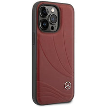 Заредете изображение във визуализатора на галерията – Mercedes MEHCP14L8ROLR iPhone 14 Pro 6.1" black/black hardcase Leather Wave Pattern
