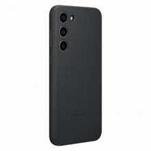 Заредете изображение във визуализатора на галерията – Samsung Leather Cover case for Samsung Galaxy S23+ case made of natural leather black (EF-VS916LBEGWW)
