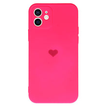 Заредете изображение във визуализатора на галерията – Vennus Silicone Heart Case for Iphone 11 design 1 fuchsia
