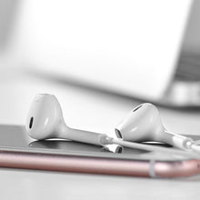 Заредете изображение във визуализатора на галерията – HOCO earphones wired oryginal series for Apple iPhone Lightning 8-pin M80 (20 pcs/set)

