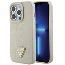 Заредете изображение във визуализатора на галерията – Guess Croco Triangle Logo case for iPhone 15 Pro - gold
