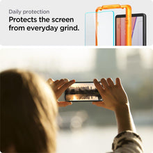 Заредете изображение във визуализатора на галерията – TEMPERED GLASS Spigen ALM GLAS.TR 2-PACK SONY XPERIA 10 V CLEAR
