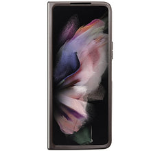 Заредете изображение във визуализатора на галерията – Original Case GUESS - hardcase Leather 4G Triangle Strass GUHCZFD5P4TDPW for Samsun Galaxy Z Fold 5 Brown
