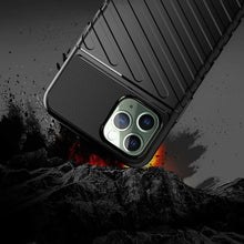 Заредете изображение във визуализатора на галерията – Thunder Case flexible armored case for iPhone 11 Pro black

