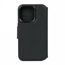 Заредете изображение във визуализатора на галерията – Decoded Detachable Wallet – MagSafe compatible protective leather case for iPhone 15 Pro Max (black)
