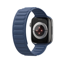 Заредете изображение във визуализатора на галерията – Dux Ducis Strap BL Magnetic Strap for Apple Watch 38 / 40 / 41 mm - Blue
