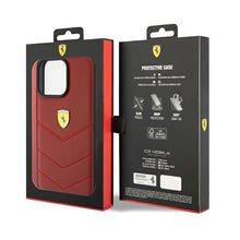 Заредете изображение във визуализатора на галерията – Original FERRARI hardcase Leather Stitched Lines FEHCP15XRDUR do Iphone 15 Pro Max Red

