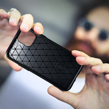 Заредете изображение във визуализатора на галерията – Carbon case for samsung galaxy s23 black - TopMag
