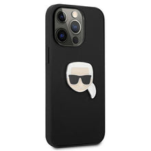 Заредете изображение във визуализатора на галерията – Karl Lagerfeld KLHCP13LPKMK iPhone 13 Pro / 13 6,1" czarny/black hardcase Leather Ikonik Karl`s Head Metal
