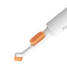 Заредете изображение във визуализатора на галерията – Baseus headphone cleaning brush white (NGBS000002)
