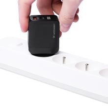 Заредете изображение във визуализатора на галерията – Wozinsky USB charger with 2 ports (USB, USB C) 20 W black
