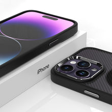Заредете изображение във визуализатора на галерията – Tel Protect Magnetic Carbon Case for Iphone 12/12 Pro Black
