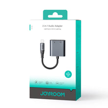 Заредете изображение във визуализатора на галерията – Joyroom SY-L01 Lightning to Lightning / 3.5 mm mini jack DAC adapter 2in1 - black
