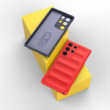 Заредете изображение във визуализатора на галерията – Magic Shield Case for Samsung Galaxy S23 Ultra flexible armored case burgundy
