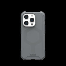 Заредете изображение във визуализатора на галерията – UAG Essential Armor Magsafe - protective case for iPhone 15 Pro (silver)

