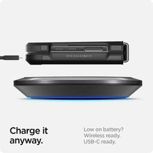 Заредете изображение във визуализатора на галерията – SPIGEN Tough Armor гръб за SAMSUNG Z FLIP 4 черен - TopMag
