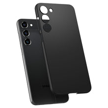 Заредете изображение във визуализатора на галерията – SPIGEN Airskin case for SAMSUNG S23 black

