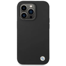 Заредете изображение във визуализатора на галерията – BMW Silicone Metal Logo case for iPhone 15 Pro - black
