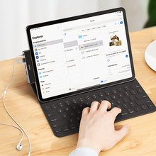 Заредете изображение във визуализатора на галерията – Ugreen HUB multifunctional 5in1 iPad Pro (USB-C - AUX / 2xUSB-A / HDMI / USB-C PD) gray (CM317)
