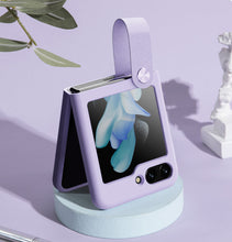 Заредете изображение във визуализатора на галерията – Nillkin Flex Flip Case with Hanger and Stand for Samsung Galaxy Z Flip 5 - green
