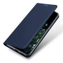 Заредете изображение във визуализатора на галерията – Dux Ducis Skin Pro Case For Motorola Moto G32 Flip Card Wallet Stand Blue
