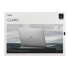 Заредете изображение във визуализатора на галерията – UNIQ etui Husk Pro Claro MacBook Pro 13 (2020) przezroczysty/dove matte clear
