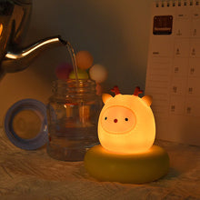 Заредете изображение във визуализатора на галерията – Night lamp W-007 Deer
