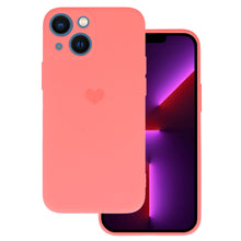 Заредете изображение във визуализатора на галерията – Vennus Silicone Heart Case for Iphone 14 Plus design 1 coral
