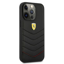 Заредете изображение във визуализатора на галерията – Ferrari FEHCP13LRQUK iPhone 13 Pro/13 6.1" black/black hardcase Off Track Quilted
