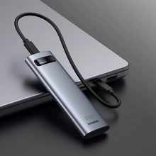 Заредете изображение във визуализатора на галерията – Baseus FlyJoy Series M.2 NVMe / M.2 SATA 10 Gb/s SSD bay - gray
