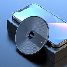 Заредете изображение във визуализатора на галерията – Wireless Induction Charger QI Universal Fast Charge - FC06 15W Black (min.2A)
