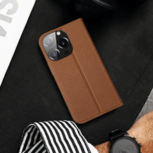 Заредете изображение във визуализатора на галерията – Dux Ducis Skin X2 case for iPhone 14 Pro case with magnetic flap brown
