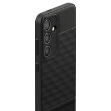 Заредете изображение във визуализатора на галерията – Caseology Parallax case for Samsung Galaxy S24+ - matte black
