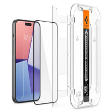 Заредете изображение във визуализатора на галерията – TEMPERED GLASS Spigen GLAS.TR "EZ FIT" FC IPHONE 15 BLACK

