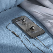 Заредете изображение във визуализатора на галерията – Borofone Earphones BM82 Art music with microphone black
