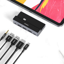 Заредете изображение във визуализатора на галерията – Ugreen HUB multifunctional 5in1 iPad Pro (USB-C - AUX / 2xUSB-A / HDMI / USB-C PD) gray (CM317)
