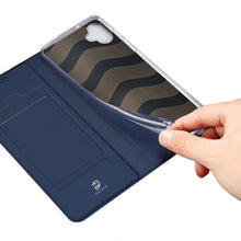 Заредете изображение във визуализатора на галерията – Dux Ducis Skin Pro case for Samsung Galaxy A04e flip cover card wallet stand blue
