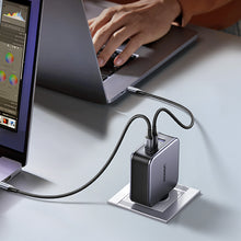 Заредете изображение във визуализатора на галерията – Ugreen fast charger GaN USB / USB C 140W + USB C cable 1.5m (CD289)
