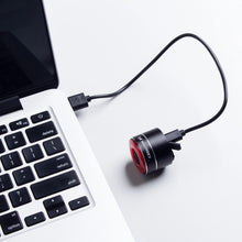 Заредете изображение във визуализатора на галерията – Wozinsky WRBLB3 USB-C LED rear bicycle light red light STOP sensor - black
