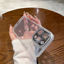 Заредете изображение във визуализатора на галерията – Liquid Glitter Camera Case for Iphone 12 Pro transparent
