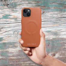 Заредете изображение във визуализатора на галерията – Roar Leather Mag Case - for iPhone 14 Brown
