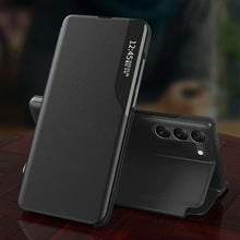 Заредете изображение във визуализатора на галерията – Eco Leather View Case Samsung S24 Black
