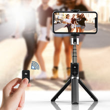 Заредете изображение във визуализатора на галерията – Selfie Stick - with detachable bluetooth remote control and tripod - P70 BLACK
