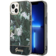 Заредете изображение във визуализатора на галерията – Guess GUHCP14SHGJGHA iPhone 14 6.1" green/green hardcase Jungle Collection
