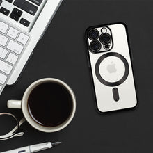 Заредете изображение във визуализатора на галерията – Metallic Magsafe Case for Iphone 13 Pro Black
