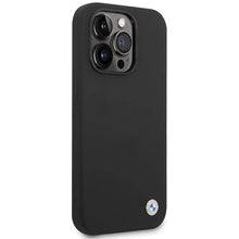 Заредете изображение във визуализатора на галерията – BMW Silicone Metal Logo case for iPhone 15 Pro - black
