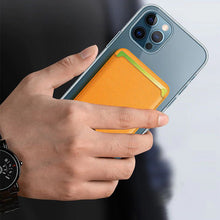 Заредете изображение във визуализатора на галерията – TEL PROTECT MagPocket - Red
